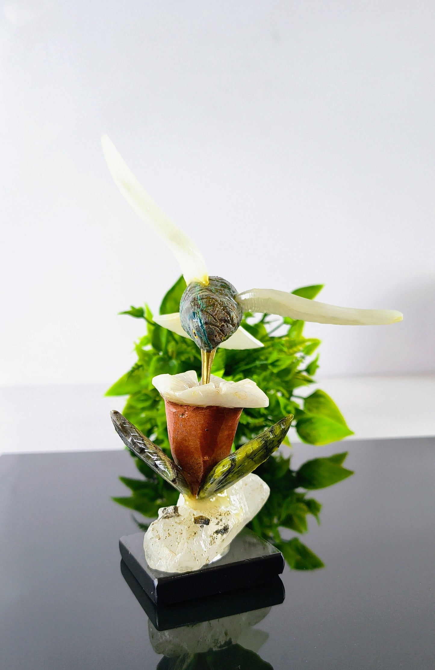Multi-Stone Humming Bird