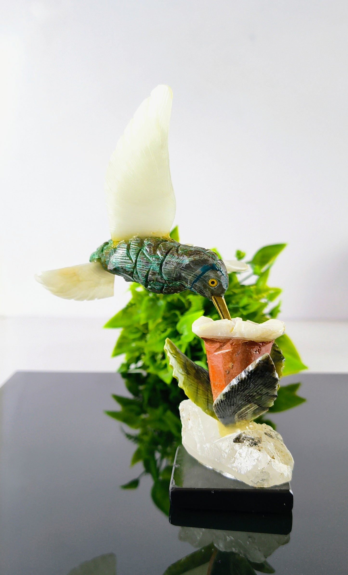 Multi-Stone Humming Bird